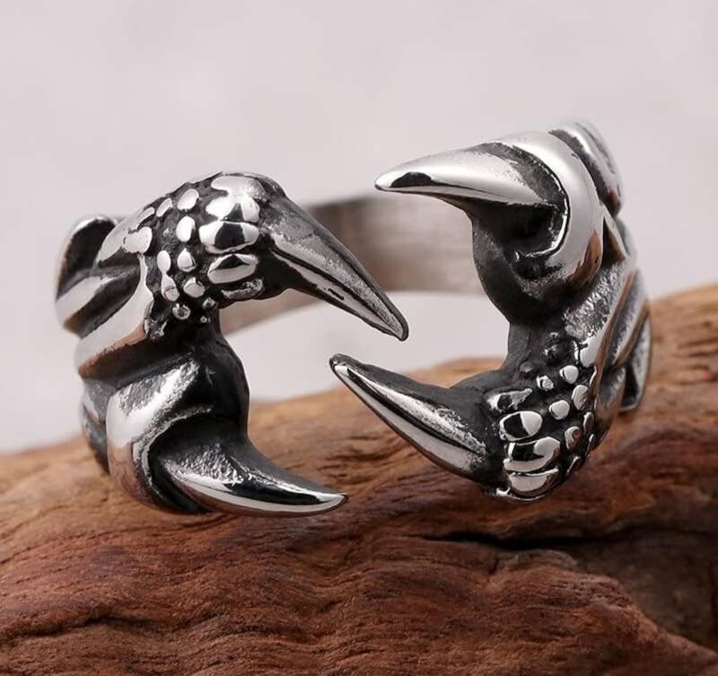 Anillo de garra